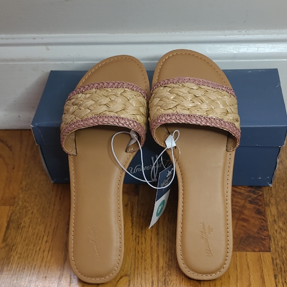 Universal Thread Braided Slide Dez Sandal